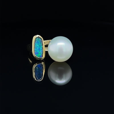 9ct Gold Solid Boulder Opal & South Sea Pearl Ring.