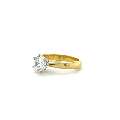 18ct Gold Solitaire Ring with 1 carat Cubic Zirconia.