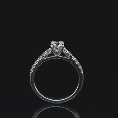 Canadian Fire 18ct White Gold Diamond Ring.