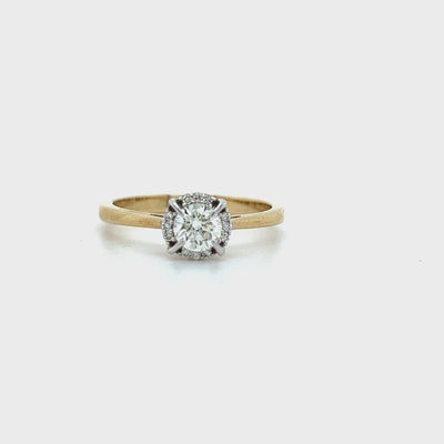 9ct Gold Diamond Halo Cluster Ring.
