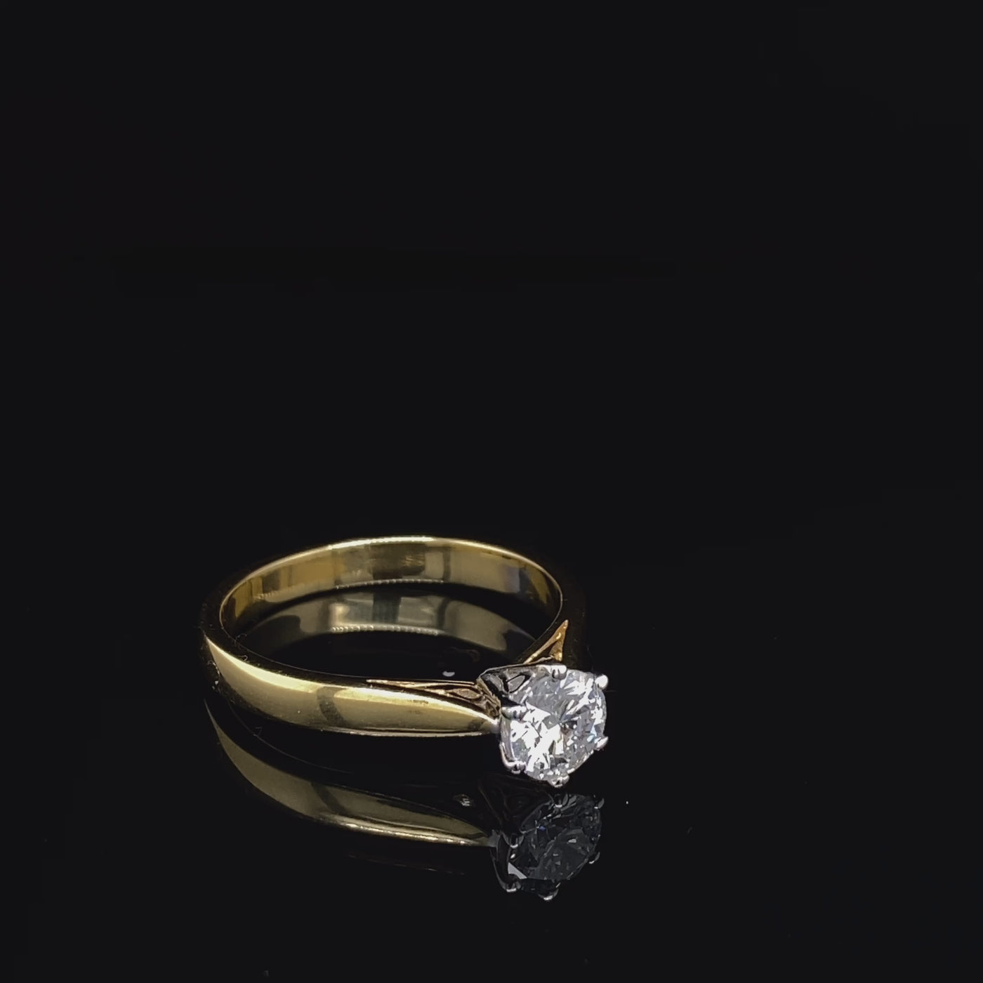 18ct 2 Tone 1/2 Carat Soltaire 6 Claw Engagement Ring