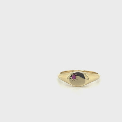 9ct Yellow Gold Oval Signet with Ruby.