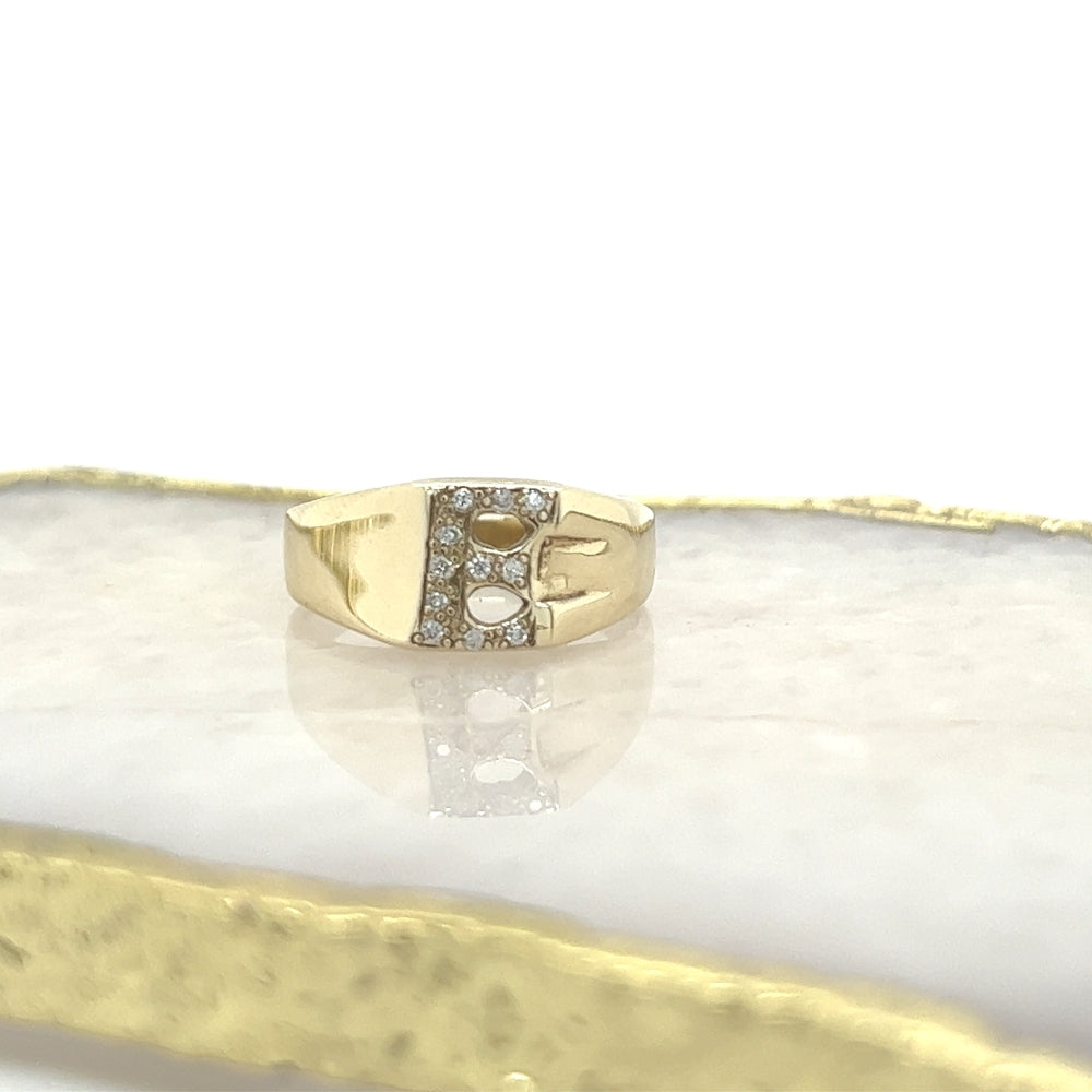 9ct Yellow Gold Diamond Initial E Ring.
