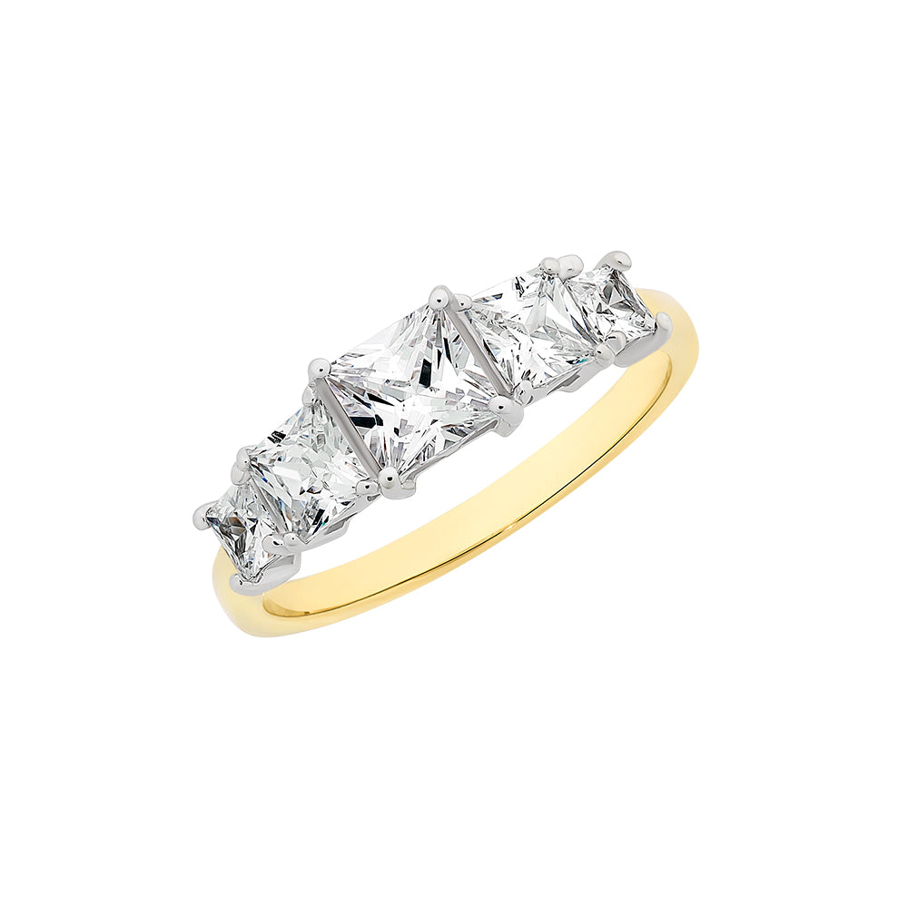 9ct Gold Princess Cut Cubic Zirconia Dress Ring.
