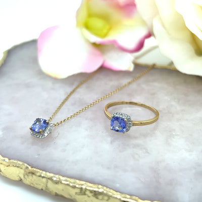 9ct Gold Tanzanite & Diamond Halo Dress Ring.