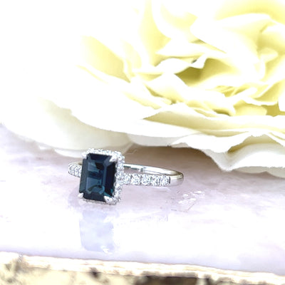 18ct White Gold Blue Sapphire & Diamond Halo Ring