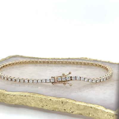 9ct Yellow Gold Natural Mined Diamond 3 Carat Tennis Bracelet.