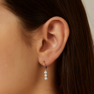 9ct White Gold Diamond Drop Earrings - 0.60 Carats.