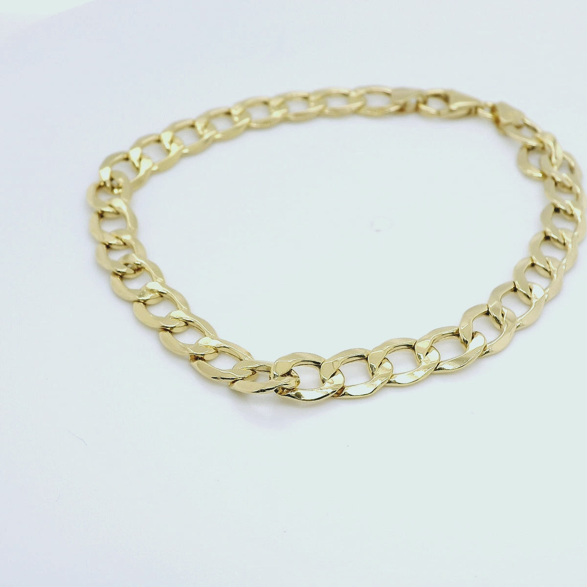 9ct Yellow Gold Silver Filled Bevel Curb Link Bracelet.