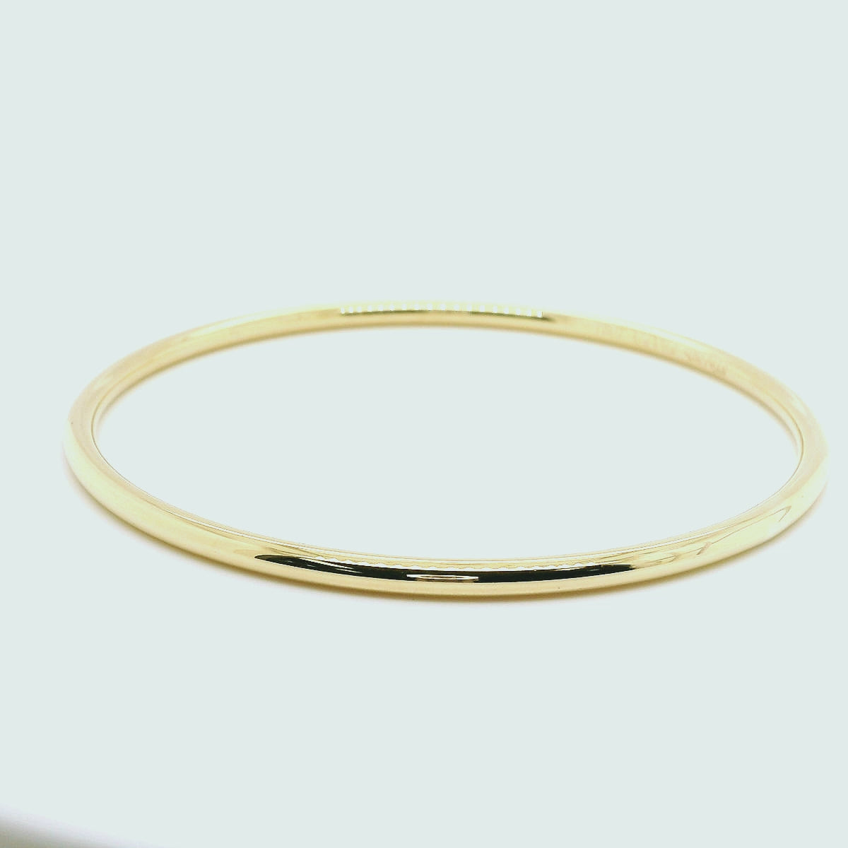 9ct Yellow Gold Silver-Filled Round Golf Bangle - 3mm Wide