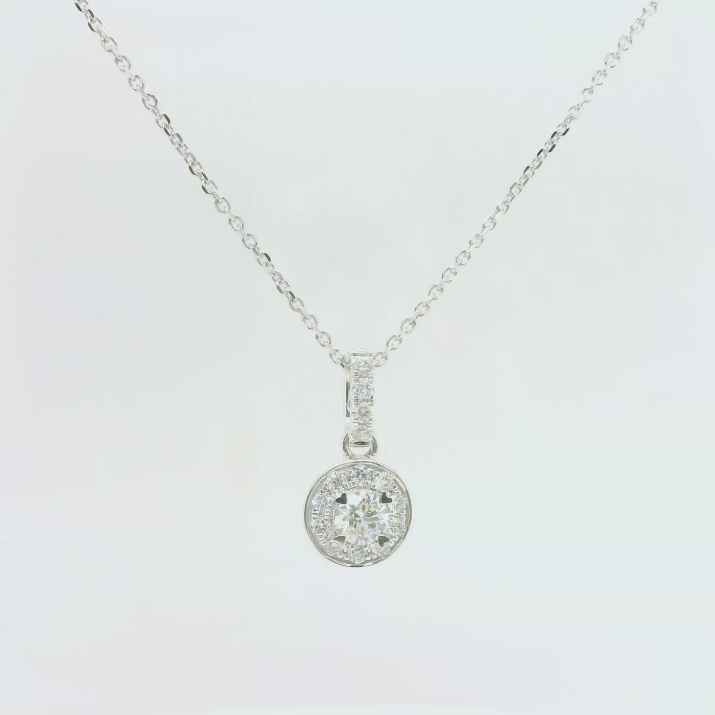 18ct Gold Round Diamond Halo Pendant - 0.25 Carats.