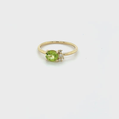 9ct Gold Peridot & Diamond Dress Ring.