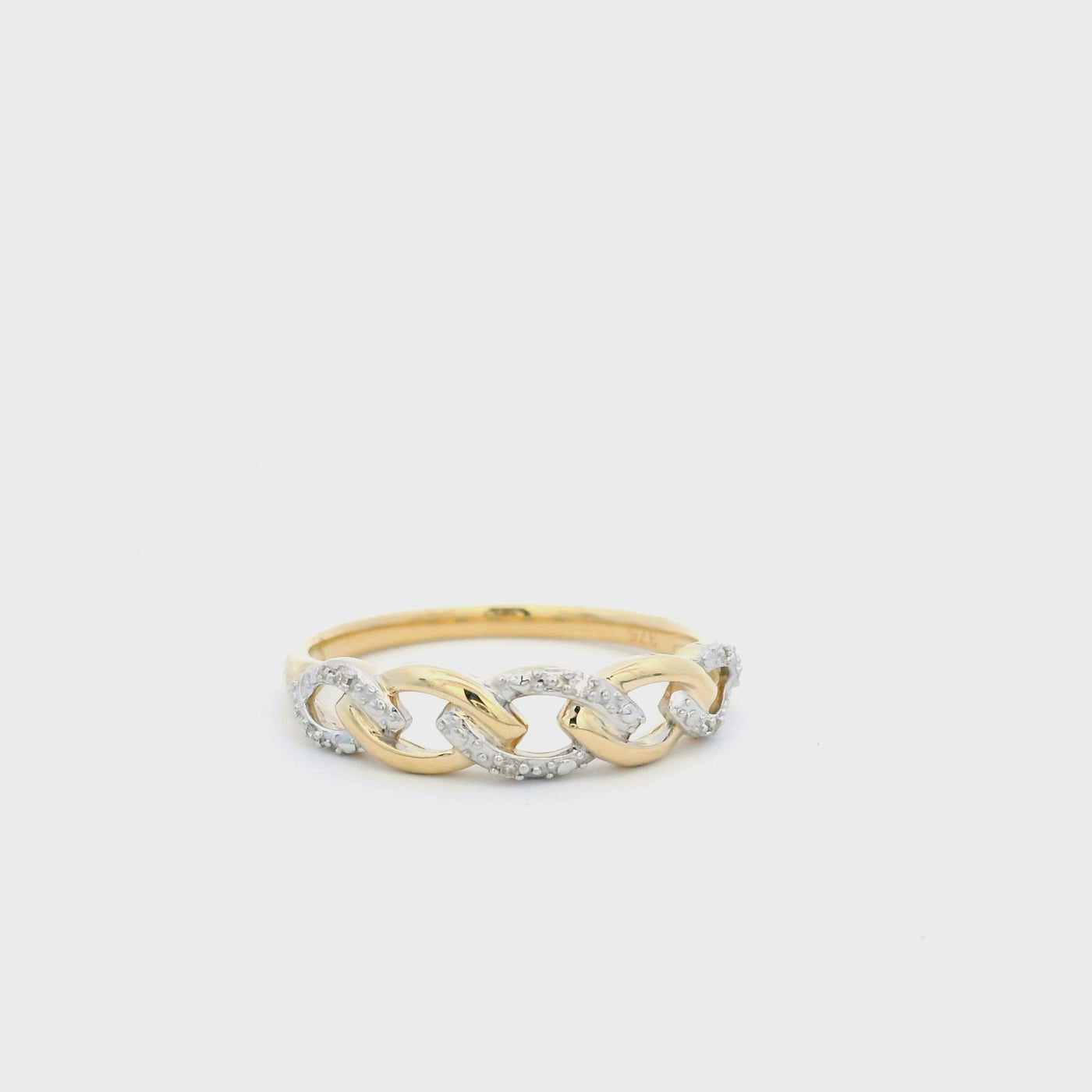 9ct Yellow Gold Diamond Chain Link Ring.