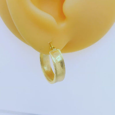 9ct Yellow Gold Diamond Cut Patterned Hoop Earrings.